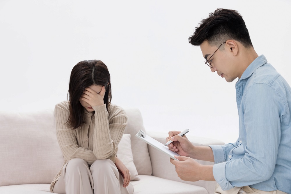 【心理考证必看】心理咨询师VS心理治疗师如何选择？考哪个证更适合？